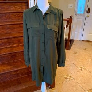 Button Down blouse ⭐️